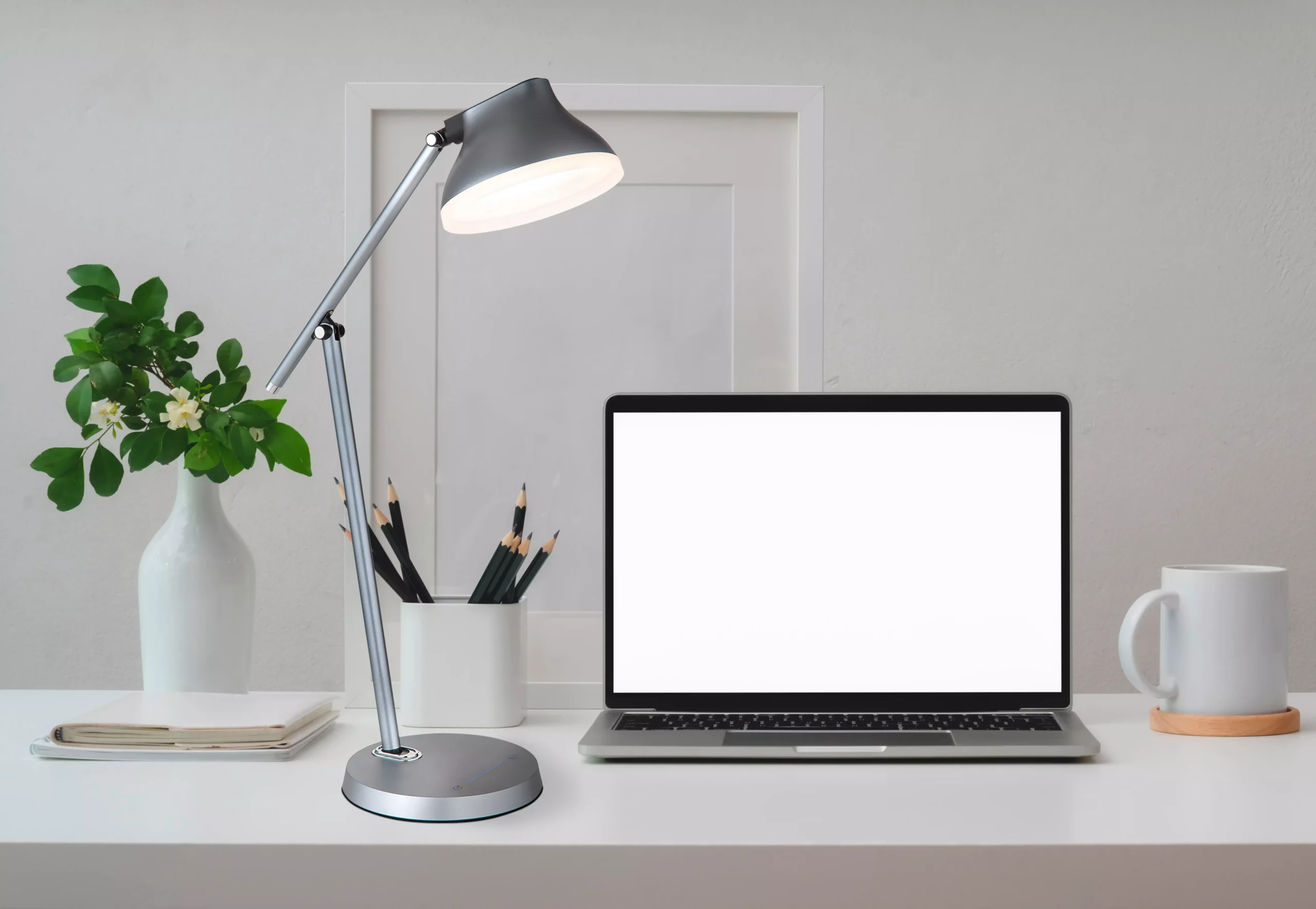 Bürolampen Verkäufe -Bürolampen Verkäufe tai xuong 1 scaled